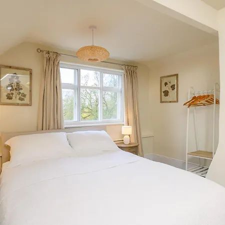 Holiday home Beautiful Historic House With Log Burner And Countryside Views Near York